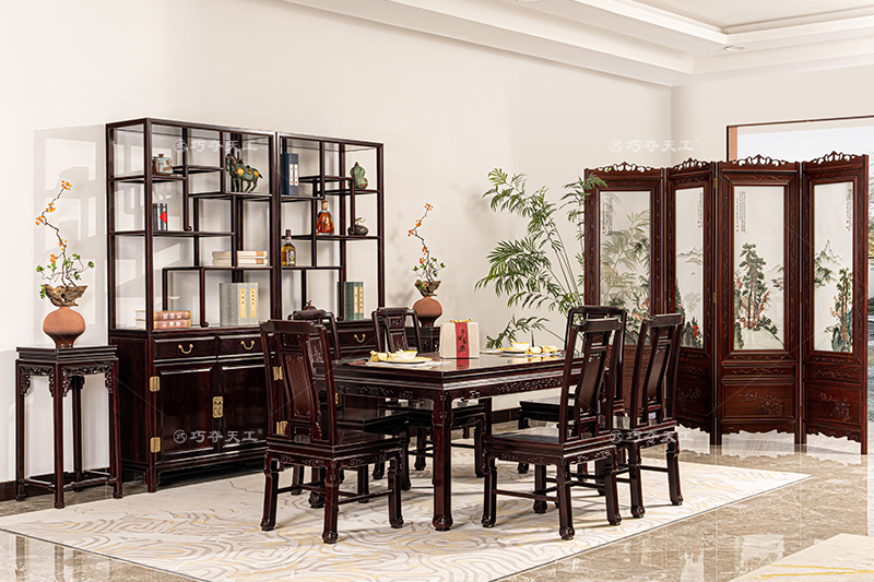 301鳥(niǎo)語(yǔ)花香餐桌